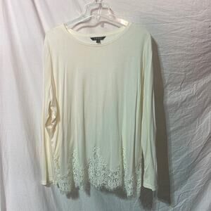 Lauren 2x Cream long sleeve t lace hemline stretchy nwot lyocel cotton like new